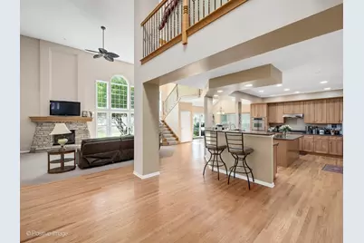 537 N Sycamore Lane, North Aurora, IL 60542 - Photo 15