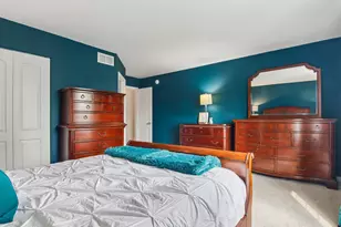553 Tremont Ln, Round Lake, IL 60073 - Photo 39