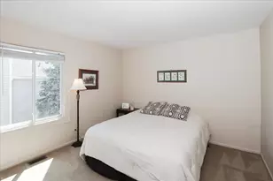515 Shallow Cove Rd, Lake Zurich, IL 60047 - Photo 21