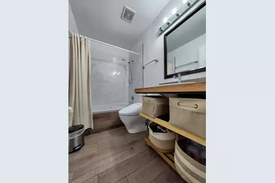 2227 W Nichols Road #E, Arlington Heights, IL 60004 - Photo 9