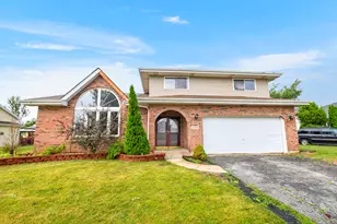 6253 Michael Ln, Matteson, IL 60443 - Photo 1