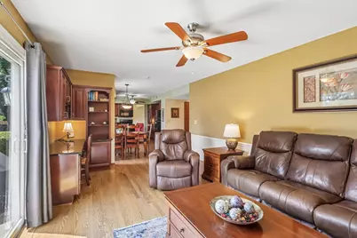 620 Waterford Drive, Lake Zurich, IL 60047 - Photo 3