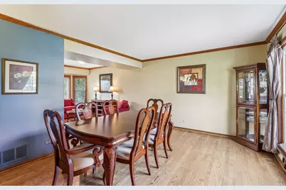 620 Waterford Drive, Lake Zurich, IL 60047 - Photo 5