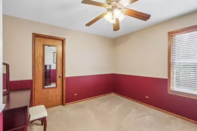 620 Waterford Drive, Lake Zurich, IL 60047 - Photo 23
