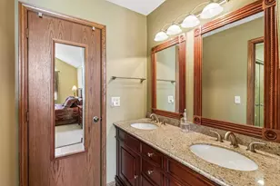 620 Waterford Dr, Lake Zurich, IL 60047 - Photo 31