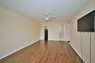 7601 Lincoln Ave, Skokie, IL 60077 - Photo 27