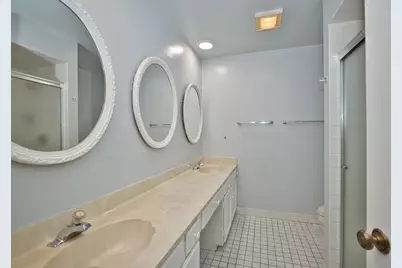 7601 Lincoln Avenue #502, Skokie, IL 60077 - Photo 29