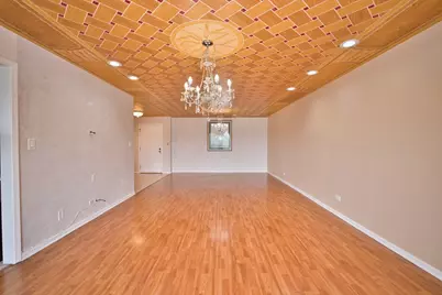 7601 Lincoln Avenue #502, Skokie, IL 60077 - Photo 5