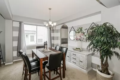 3112 Thunderbird Court W, Aurora, IL 60503 - Photo 7