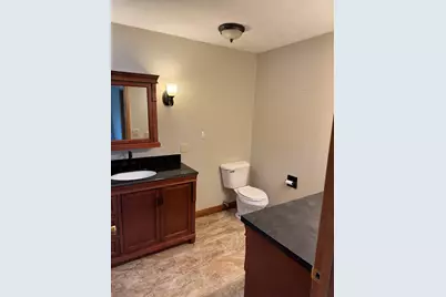 507 W Jefferson Avenue, Patoka, IL 62875 - Photo 19