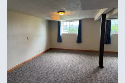 507 W Jefferson Avenue, Patoka, IL 62875 - Photo 29