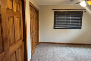 507 W Jefferson Ave, Patoka, IL 62875 - Photo 17