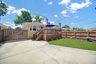 3119 Wilcox Ave, Bellwood, IL 60104 - Photo 21