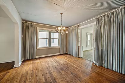 2907 W Bryn Mawr Avenue, Chicago, IL 60659 - Photo 5