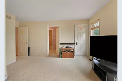 8032 Connor Drive, Long Grove, IL 60047 - Photo 23