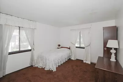 988 Tiverton Court, Schaumburg, IL 60193 - Photo 27