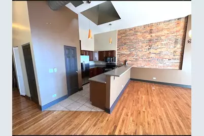 26 E Downer Place, Aurora, IL 60505 - Photo 19