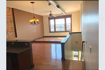 26 E Downer Place, Aurora, IL 60505 - Photo 17