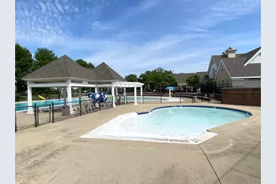 720 Kendridge Court, Aurora, IL 60502 - Photo 57