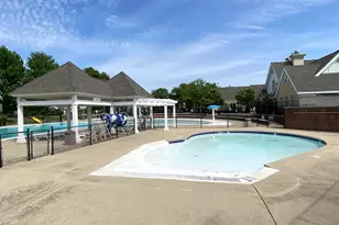 720 Kendridge Ct, Aurora, IL 60502 - Photo 57