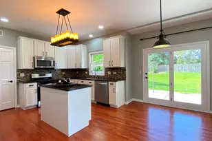 720 Kendridge Ct, Aurora, IL 60502 - Photo 13