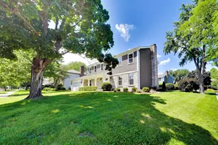 5502 Groveside Ln, Rolling Meadows, IL 60008 - Photo 3