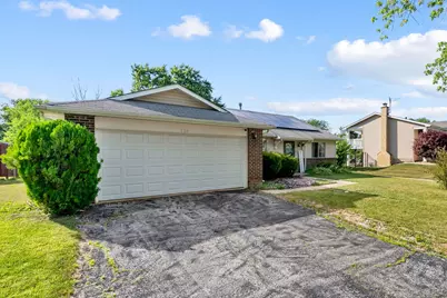 116 Cloverleaf Road, Matteson, IL 60443 - Photo 1