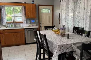 29W313 Ray Ave, West Chicago, IL 60185 - Photo 11
