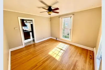 3015 N 77th Court, Elmwood Park, IL 60707 - Photo 7