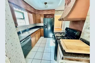 3015 N 77th Court, Elmwood Park, IL 60707 - Photo 5