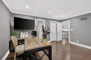 1871 Mission Hills Ln, Northbrook, IL 60062 - Photo 15