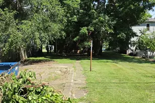 431 S Harrison Ave, Kankakee, IL 60901 - Photo 13