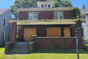 431 S Harrison Ave, Kankakee, IL 60901 - Photo 1