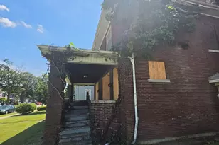 431 S Harrison Ave, Kankakee, IL 60901 - Photo 5