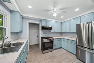 2444 183rd St, Homewood, IL 60430 - Photo 7
