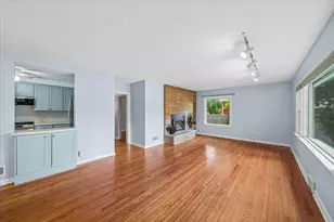 2444 183rd St, Homewood, IL 60430 - Photo 5