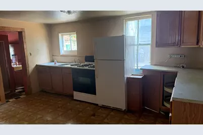 209 Sherman Place, Waukegan, IL 60085 - Photo 7