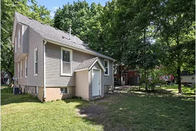 224 Charles Street, Sycamore, IL 60178 - Photo 27