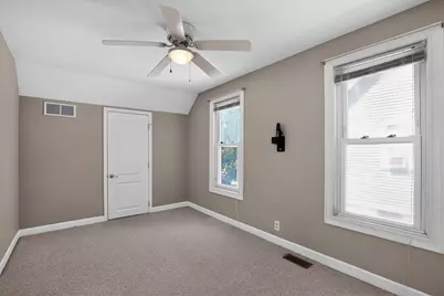 224 Charles Street, Sycamore, IL 60178 - Photo 21