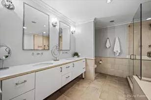 190 E Walton Pl, Chicago, IL 60611 - Photo 31
