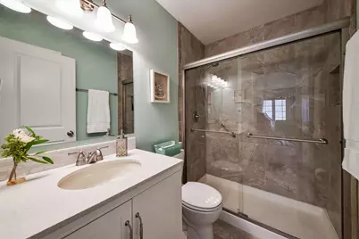 21W621 Buckingham Road, Glen Ellyn, IL 60137 - Photo 19