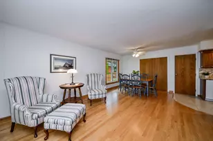 21W621 Buckingham Rd, Glen Ellyn, IL 60137 - Photo 17