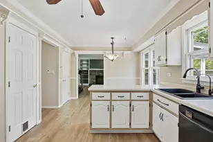 6710 Connecticut Trail, Crystal Lake, IL 60012 - Photo 5