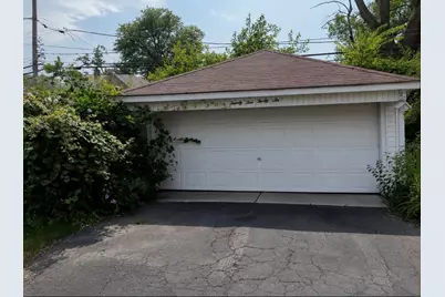 2536 S 13th Avenue, Broadview, IL 60155 - Photo 3
