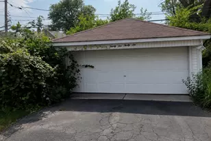 2536 S 13th Ave, Broadview, IL 60155 - Photo 3