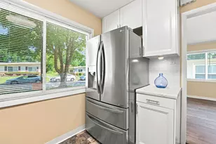 323 Shawnee St, Park Forest, IL 60466 - Photo 13
