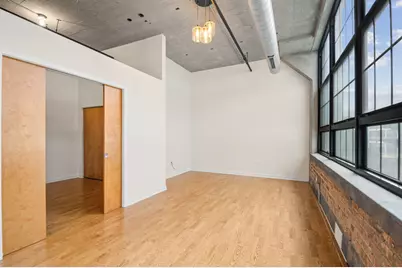 3963 W Belmont Avenue #210, Chicago, IL 60618 - Photo 5