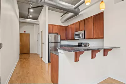 3963 W Belmont Avenue #210, Chicago, IL 60618 - Photo 9