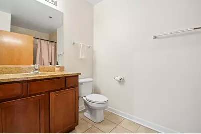 3963 W Belmont Avenue #210, Chicago, IL 60618 - Photo 15