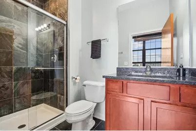 3963 W Belmont Avenue #210, Chicago, IL 60618 - Photo 13